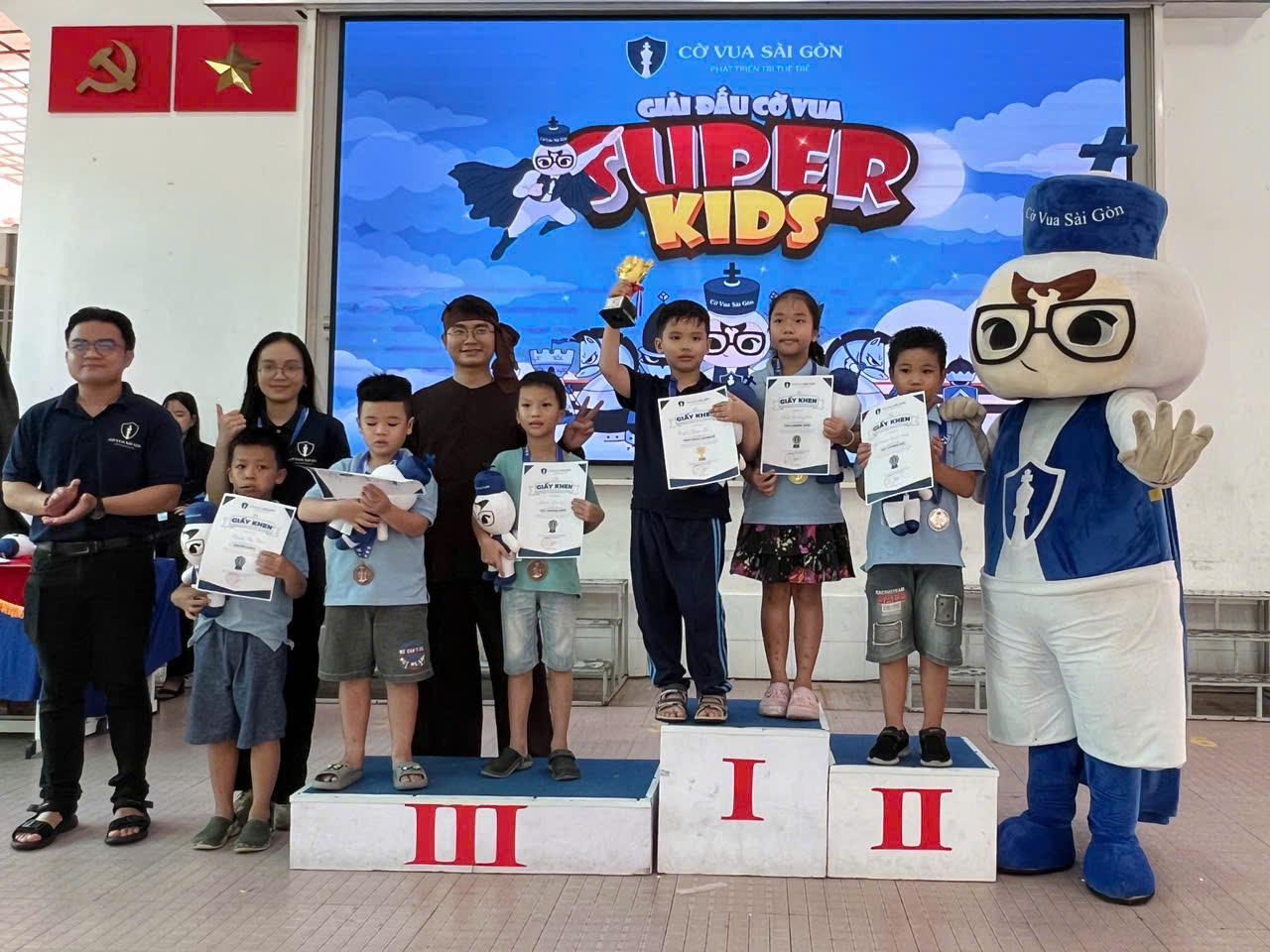 z5836321875936_b80277340e3687a23cad9272e78e0226